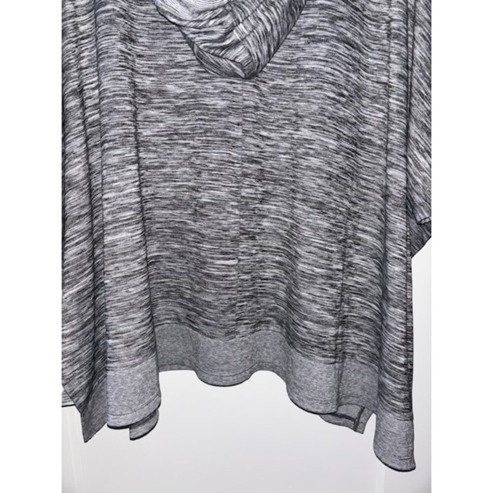 Talbots Space-Dyed Knit Poncho One Size Black White Heathered Casual Hoodie - Picture 6 of 9